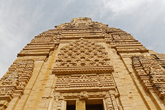 Gwalior-Temples de Sas Bhu-035
